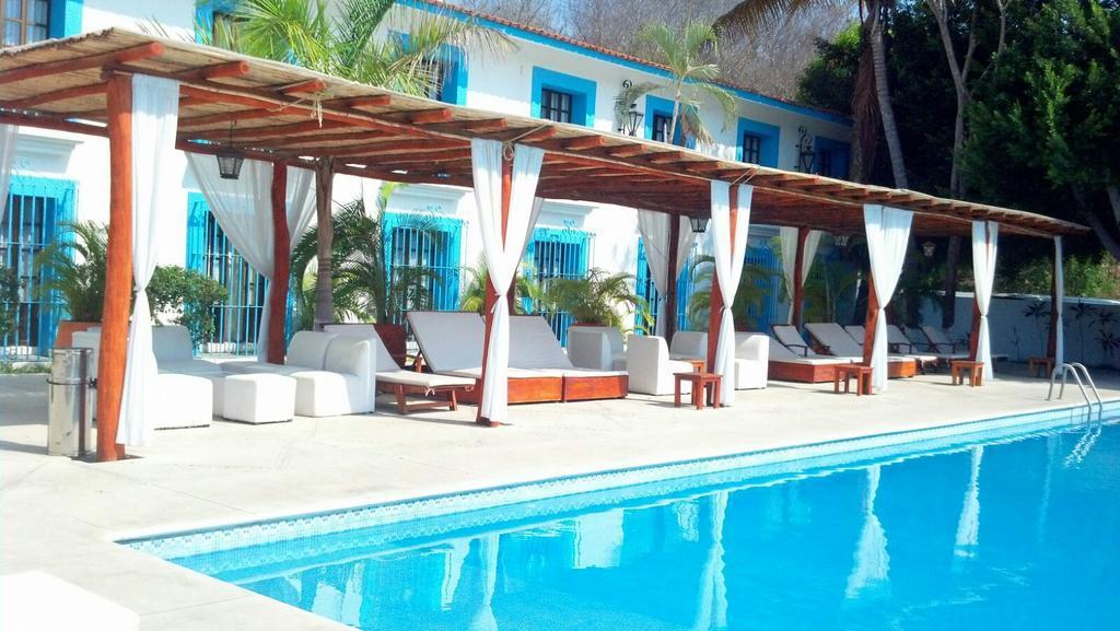 Hotel Santa Cruz Huatulco Exterior photo